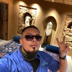 Meet your Posher, Jason